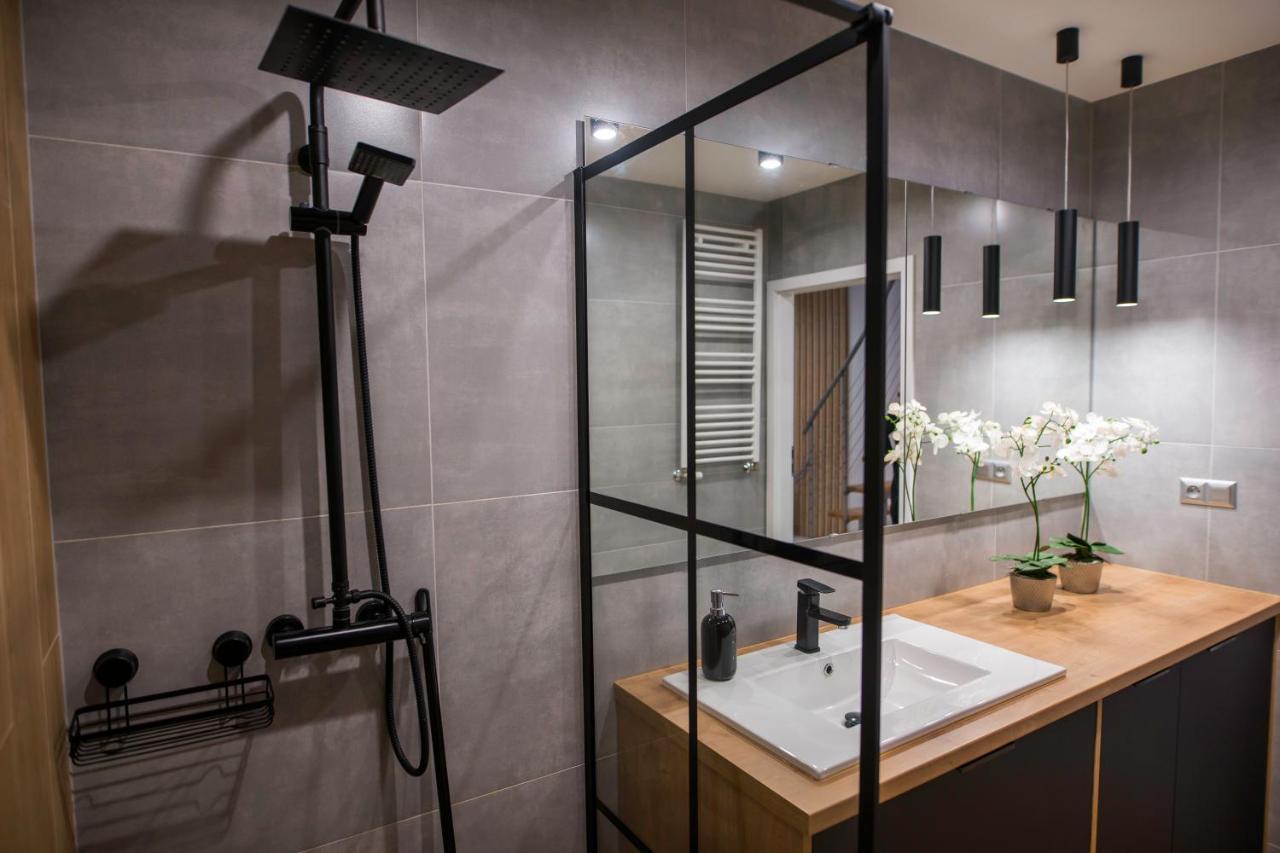 Nowoczesny Apartament Na Warmii I Mazurach Z Garazem Biskupiec  Dış mekan fotoğraf
